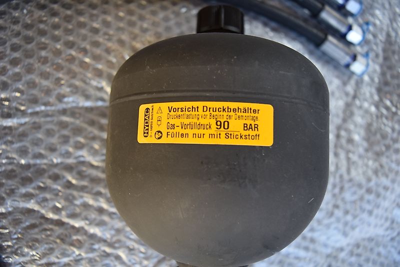 Deutz-Fahr Deichselfederung für Feedmaster und Rotomaster, sowie auch für andere Ladewagen - 51-979609