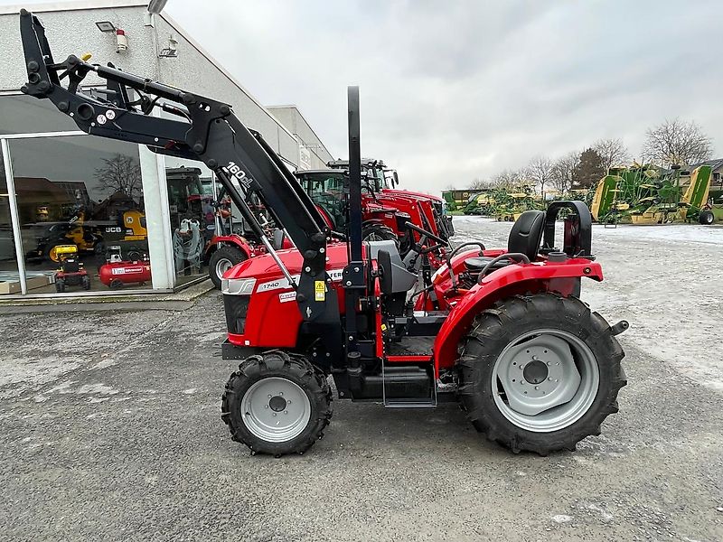Massey Ferguson 1740 E