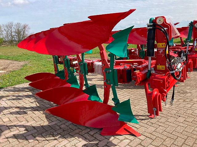 Kverneland LB 100-200 4 schaar