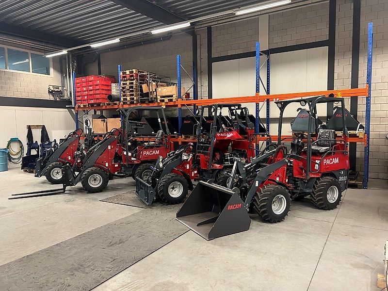 Pacam kniklader minishovel Hoflader LF