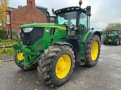 John Deere 6R 195