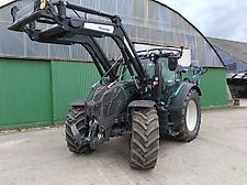 Valtra N154 Active mit Forstausrüstung