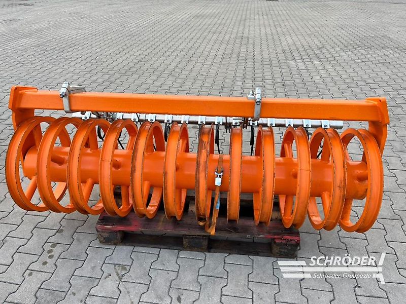 Amazone 2X U-PROFILWALZE UW 2001-580