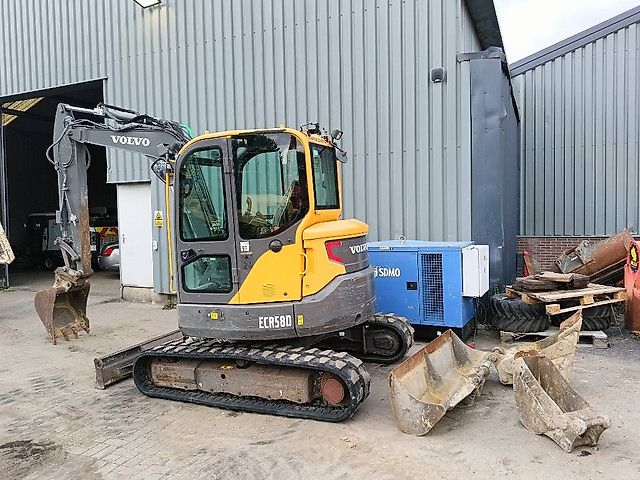 Volvo ECR 58 D rups graafmachine tracked excavator bagge