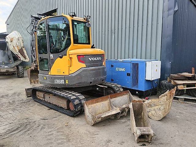 Volvo ECR 58 D rups graafmachine tracked excavator bagge
