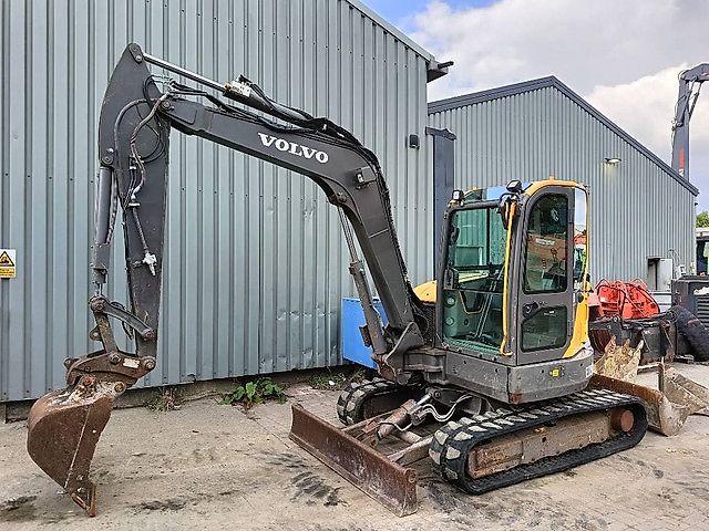 Volvo ECR 58 D rups graafmachine tracked excavator bagge