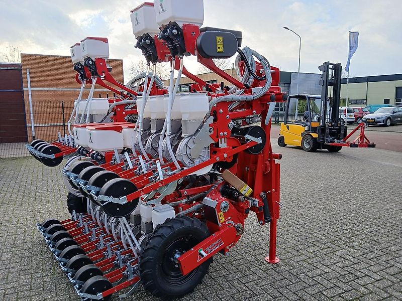 Agricola Italiana Uienzaaimachine groentenzaaimachine