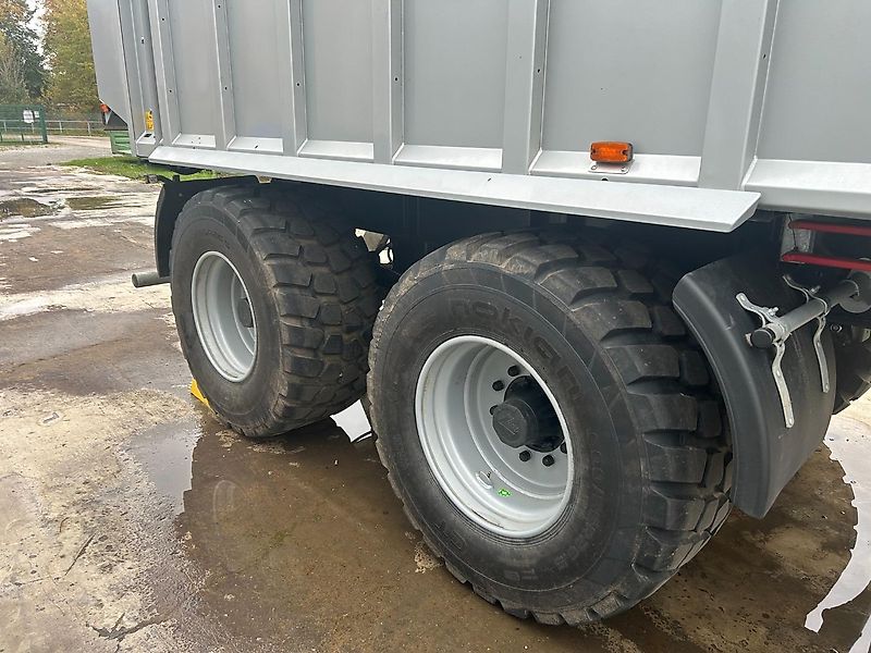 Kröger Sattelabschiebewagen SAW32