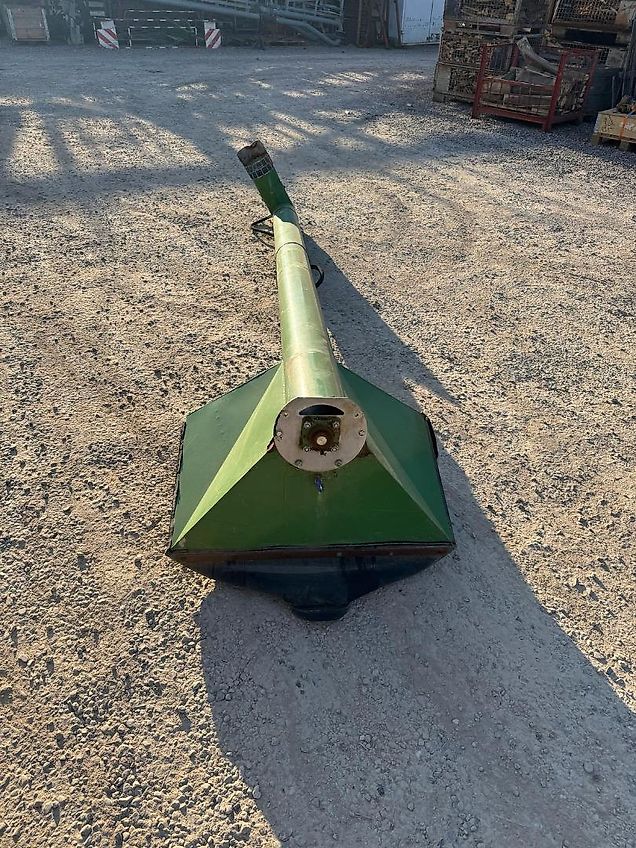 Amazone EDX Düngerbefüllschnecke