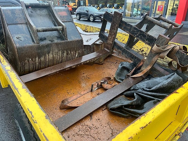 Takeuchi TB 295 W / Pyörittäjä, Kärry + paljon muuta