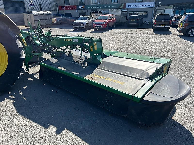 John Deere R950R