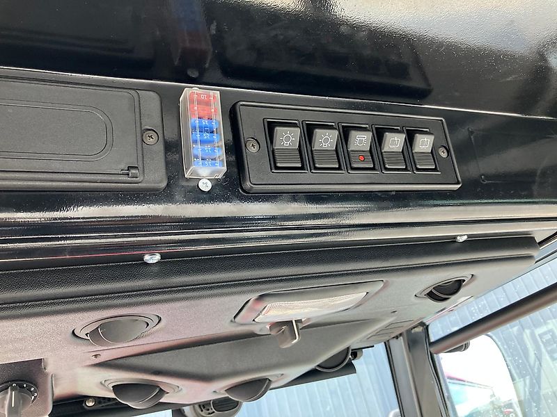 TYM TS 255 NH Kabine