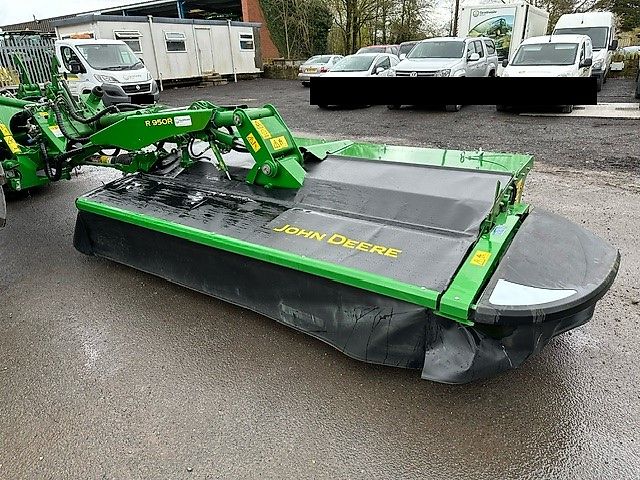 John Deere R950R
