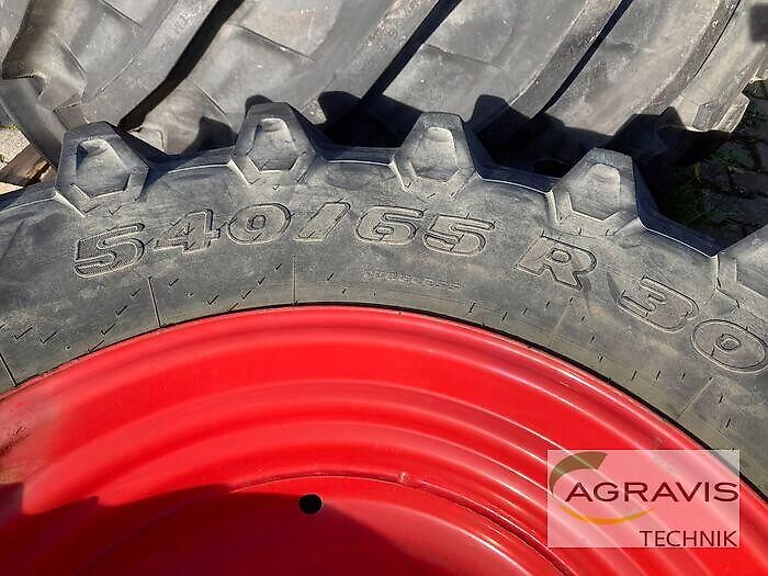 Trelleborg Premia KR 540/65R30