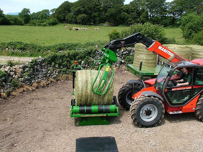 McHale Rundballenzange R5