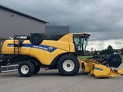 New Holland CX 7.90