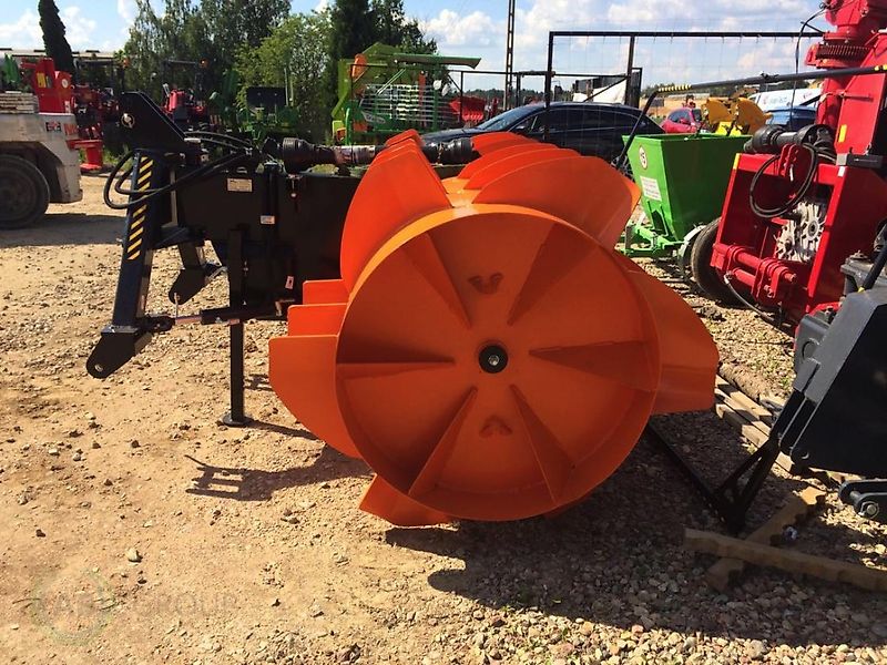 Spawex rozgarniacz do zielonki Tornado