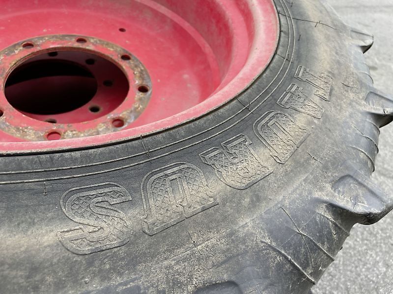 Taurus 270/95 R42 / 11.2R24