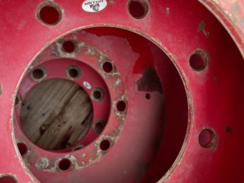 Taurus 270/95 R42 / 11.2R24