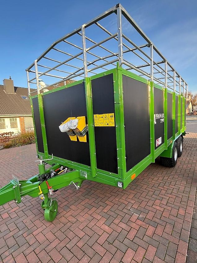 Pronar Großviehwagen T046/1 (Kurier 10)