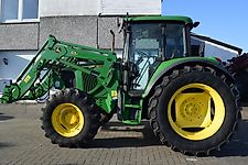 John Deere 6220