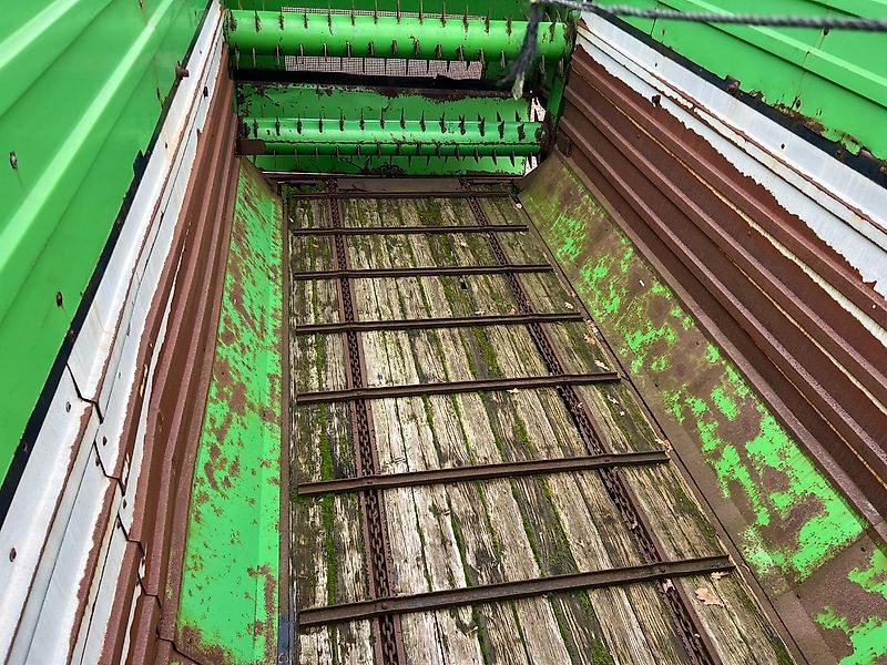 Deutz-Fahr FE 6.37 opraapwagen