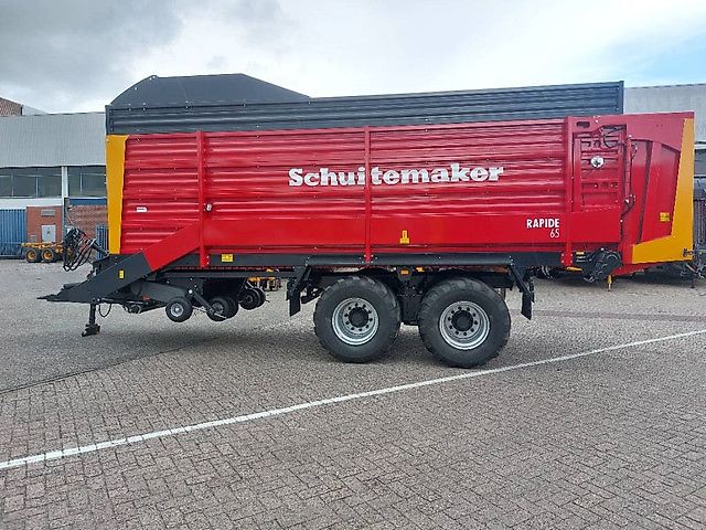 Schuitemaker Rapide 65W opraapwagen