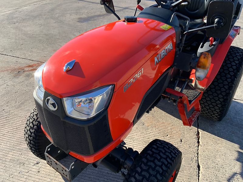 Kubota B2261 Compact Tractor (ST25015)