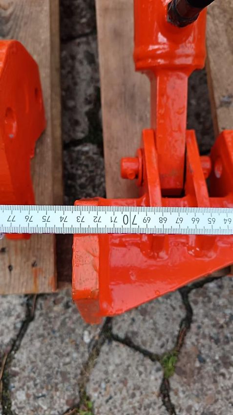 Amazone Howard Hubgerüst mit 2 Hydraulickzylindern Rabe