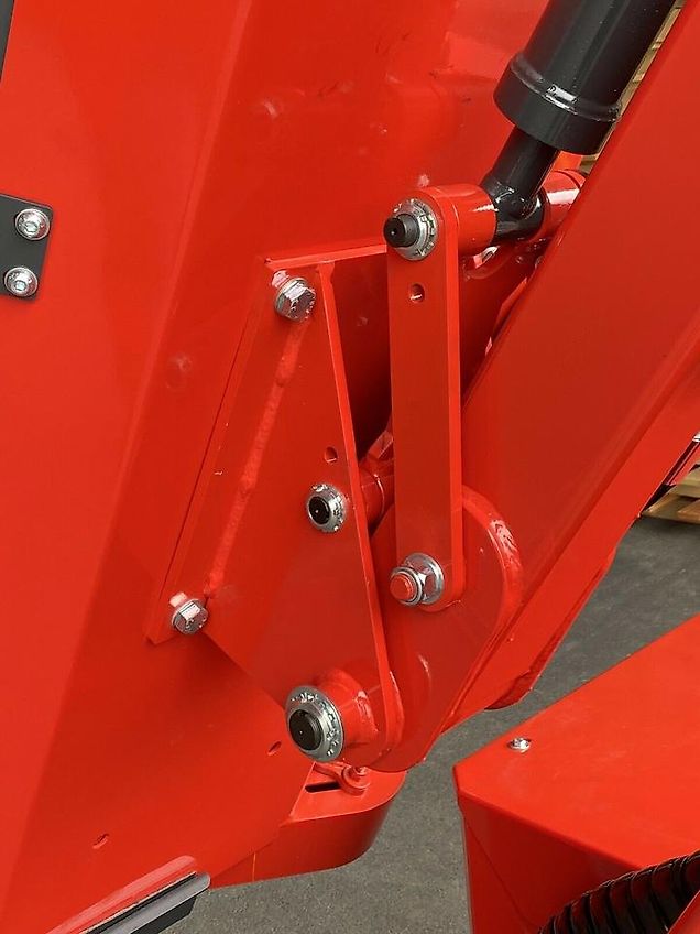 Omarv Böschungsmulcher Auslegemulcher Schlegelmulcher Mulcher