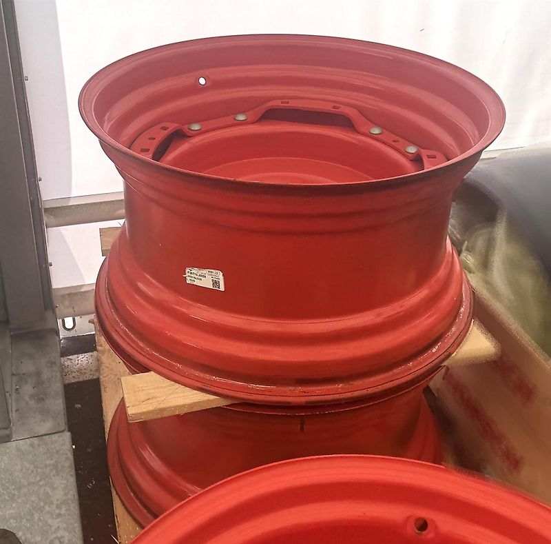 Claas 16x30" Felge 8-Loch Ringverstellfelge