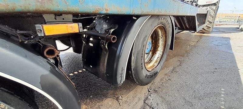 Gebr.Recker Niskopodwoziowa 9m +1m