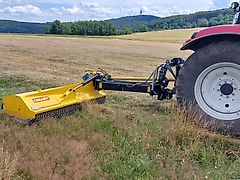 Omarv Böschungsmulcher Auslegemulcher Schlegelmulcher Mulcher