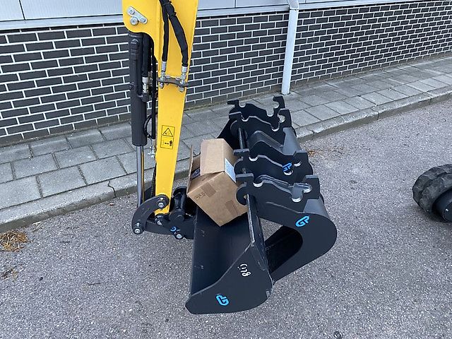 New Holland E22D MINIGRAAFMACHINE STAGE-V