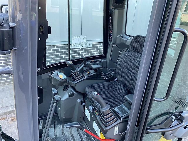 New Holland E22D MINIGRAAFMACHINE STAGE-V