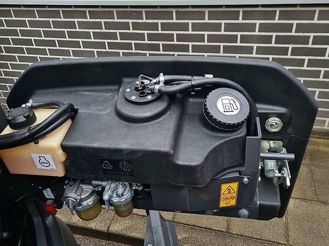 New Holland E22D MINIGRAAFMACHINE STAGE-V