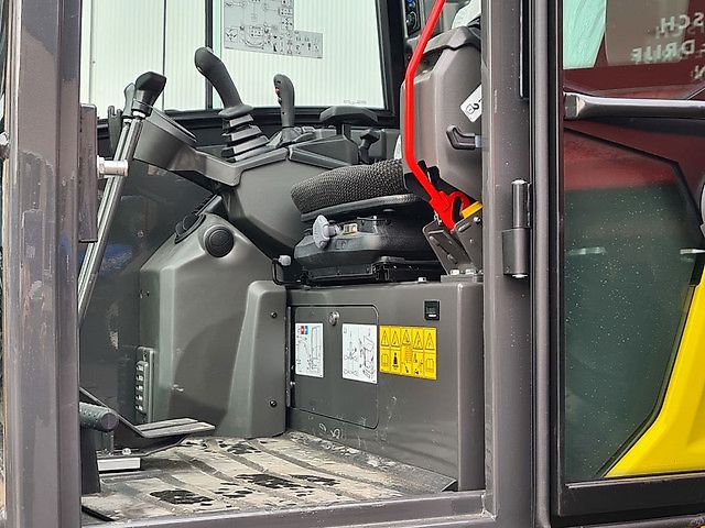 New Holland E22D MINIGRAAFMACHINE STAGE-V