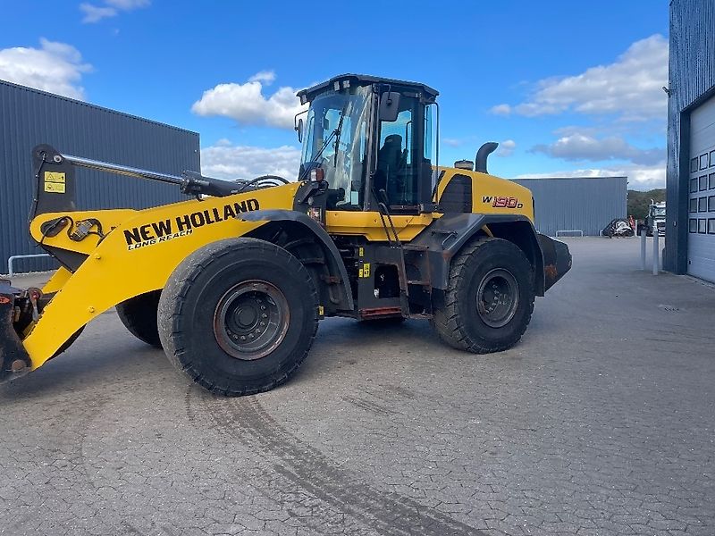 New Holland W 190
