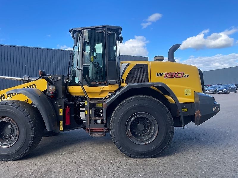 New Holland W 190