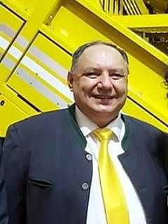 Persona de contacto Sr. Karl Romann