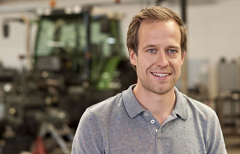 Persona de contacto Sr. Xaf Houwers